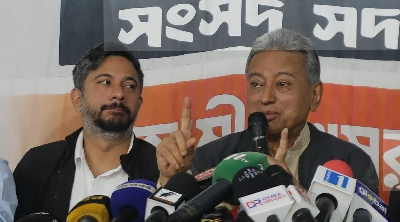 বিএনপি প্রয়োজন মনে করলে কোয়ালিশন সরকার গঠনের কথা ভাববে: আমির খসরু