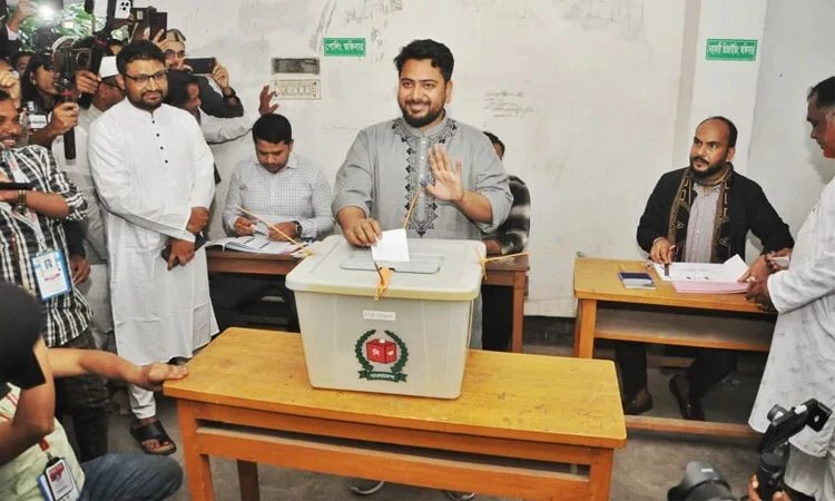 সবকিছু সুষ্ঠু ও স্বচ্ছ থাকলে ১১ দলীয় জোট সরকার গঠন করবে : নাহিদ ইসলাম