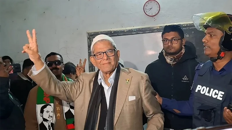 ঠাকুরগাঁও-১ আসনে মির্জা ফখরুল বেসরকারিভাবে বিজয়ী